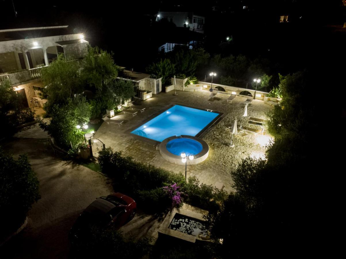 Appartamento Gardenia In Villa Mariella Ostuni Exterior photo